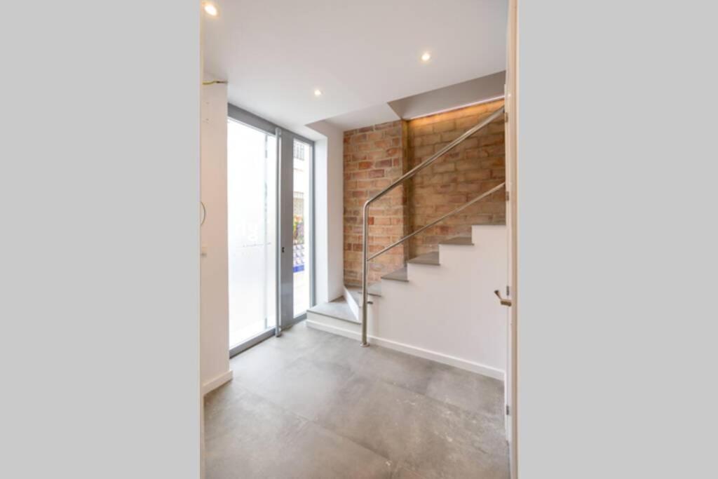 Tgh/ Malaga Center Luxury Style Apartment Bagian luar foto
