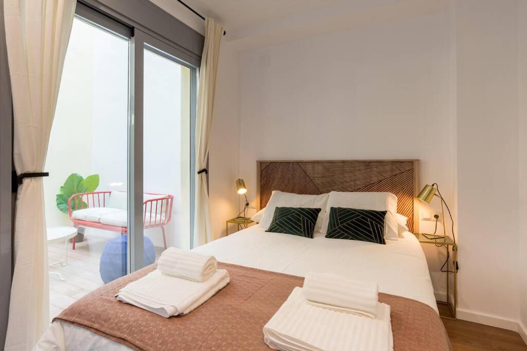Tgh/ Malaga Center Luxury Style Apartment Bagian luar foto