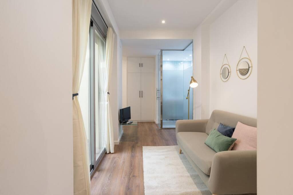 Tgh/ Malaga Center Luxury Style Apartment Bagian luar foto